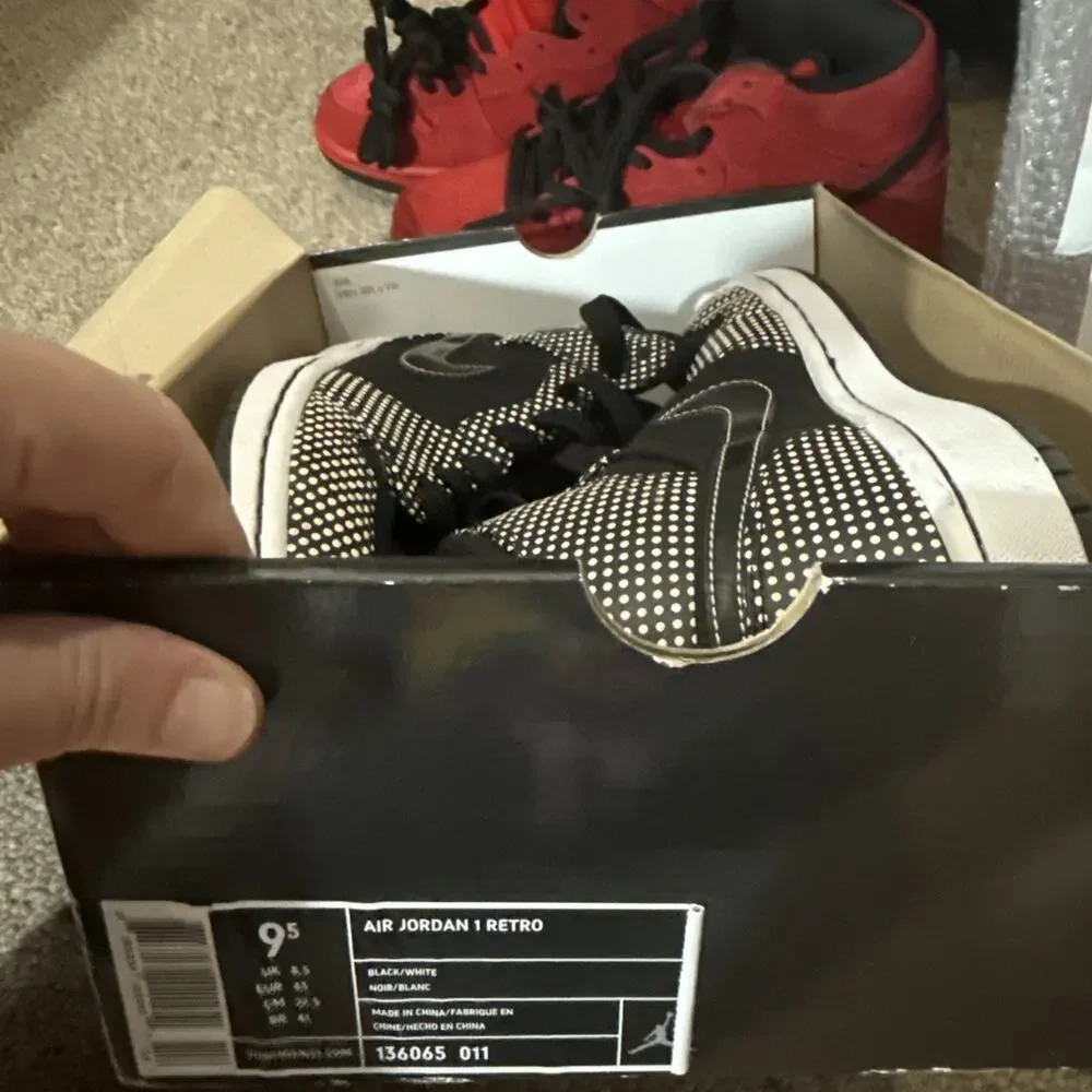 Size 9.5 - Air Jordan 1 Retro Polka Dot Black White LEP